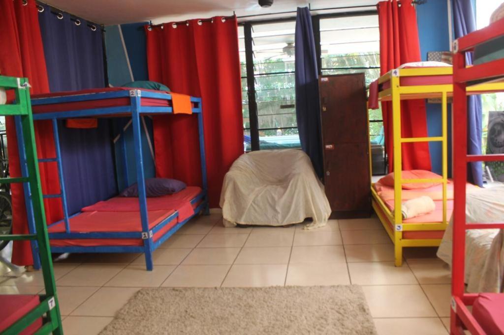 Hostal Casa Monstros *